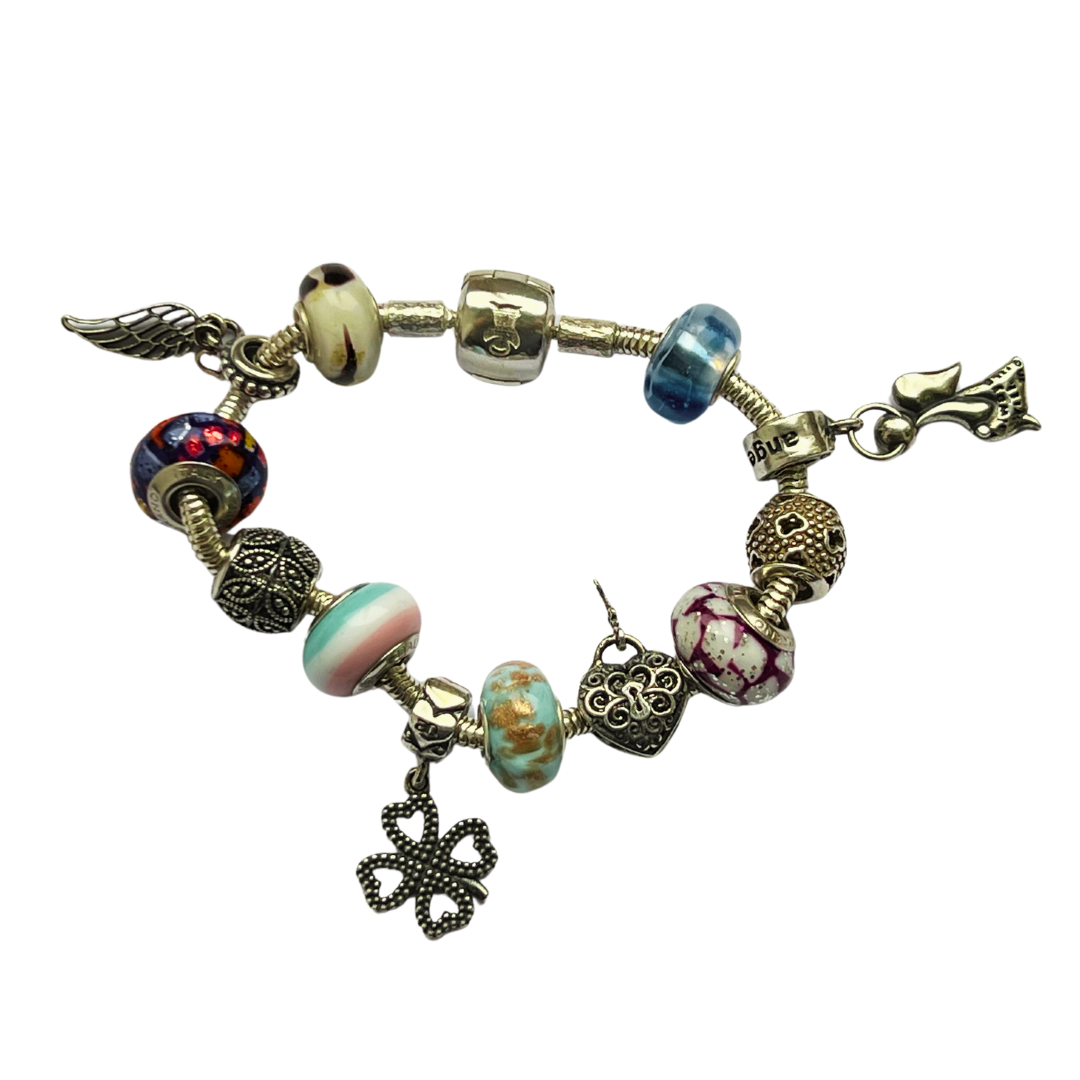 BOX CHARMS TOUT MURANO 12 MOIS BRACELET 18cm (photo d'exemple)